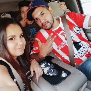 Meet your Posher, Gil n mayra